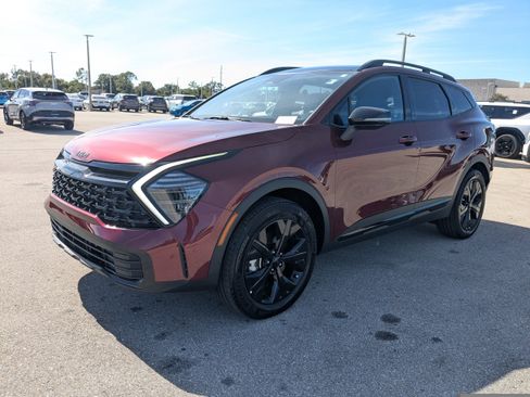 Used 2025 Kia Sportage X-Line image 9