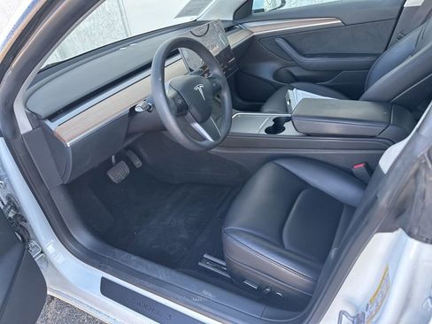 Used 2023 Tesla Model 3 Standard Range RWD image 6