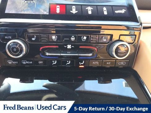 Used 2023 Jeep Grand Cherokee Summit image 28