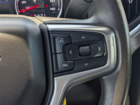 Used 2020 Chevrolet Silverado 1500 LT image 22