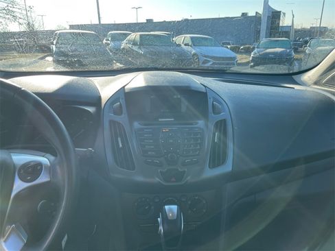 Used 2018 Ford Transit Connect XL image 9