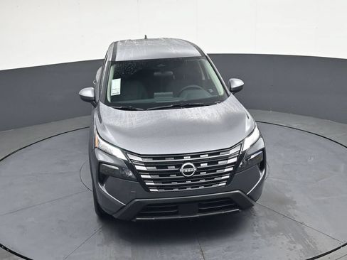Certified 2026 Nissan Rogue SV FWD image 41