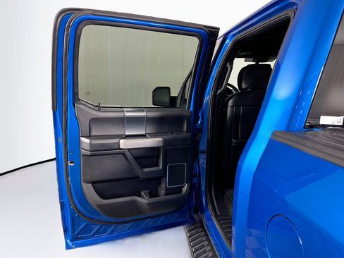 Used 2019 Ford F150 Lariat image 25