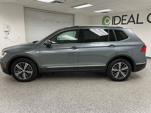 Used 2018 Volkswagen Tiguan SEL image 8