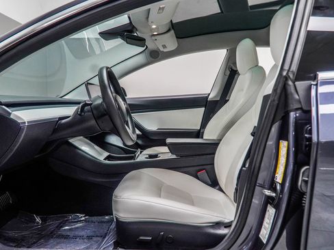 Used 2020 Tesla Model 3 Long Range AWD/4WD image 37