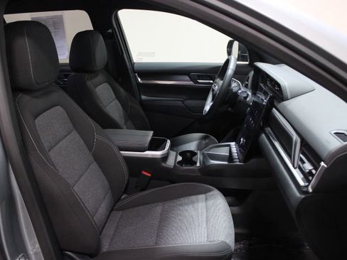 Used 2026 GMC Terrain Elevation w/ Technology Package II FWD image 23