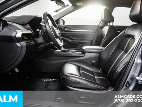 Used 2025 Nissan Altima 2.5 SR FWD image 21