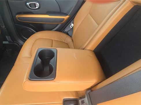 Used 2016 Kia Soul ! w/ Umber Package 1 image 31