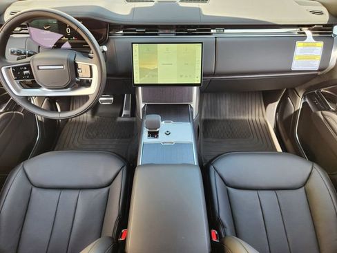 New 2026 Land Rover Range Rover Long Wheelbase SE AWD/4WD image 19