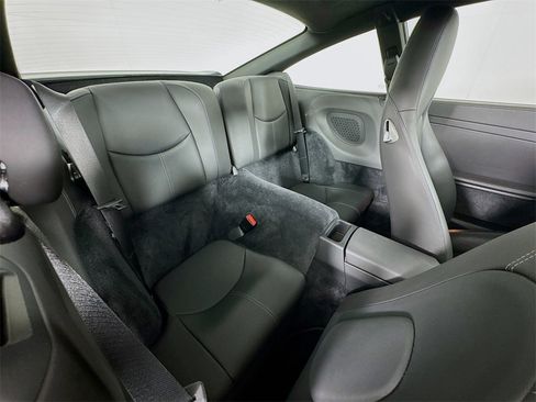 Used 2009 Porsche 911 Turbo image 25