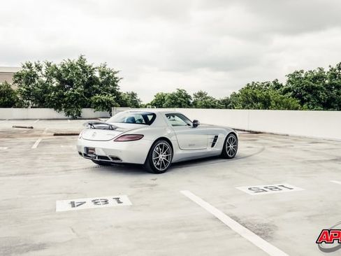 Used 2011 Mercedes-Benz SLS AMG Coupe image 80