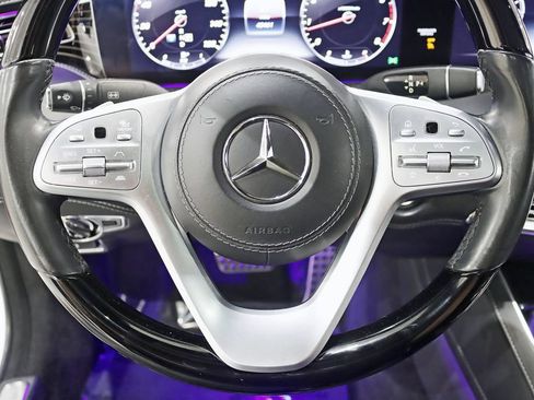 Used 2019 Mercedes-Benz S 560 4MATIC Coupe image 17