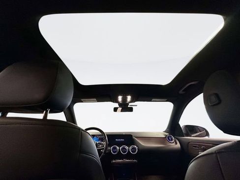 Certified 2023 Mercedes-Benz GLA 250 4MATIC image 16