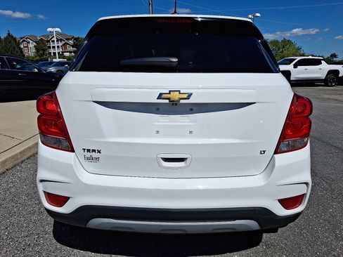 Certified 2018 Chevrolet Trax LT w/ LT Convenience Package FWD image 6