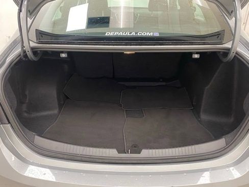 New 2025 Chevrolet Malibu LT image 11