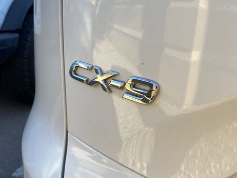 Used 2018 MAZDA CX-9 Grand Touring FWD image 8