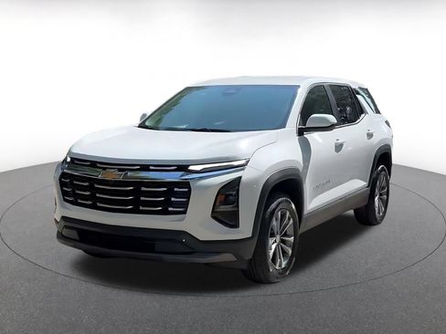 Used 2025 Chevrolet Equinox LT FWD image 7