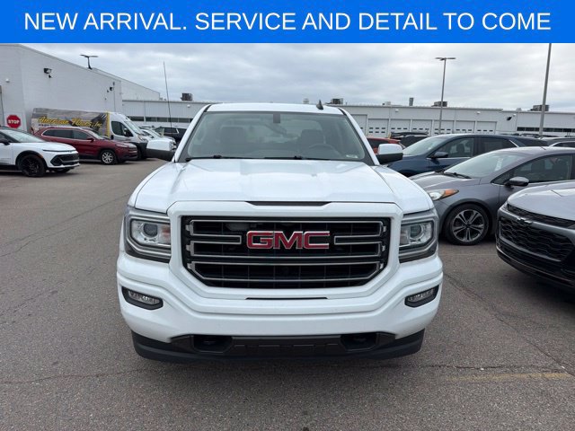 Used 2017 GMC Sierra 1500 4x4 Double Cab w/ Elevation Edition image 4