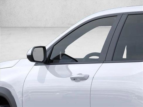 New 2026 Chevrolet Equinox LT image 12