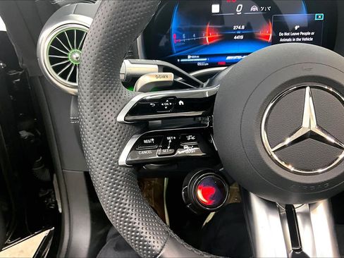 Used 2025 Mercedes-Benz SL 43 AMG image 18