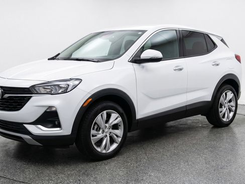 Used 2025 Buick Encore GX Preferred AWD/4WD image 3