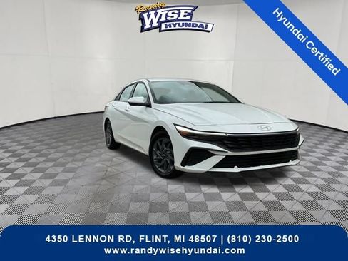 Certified 2024 Hyundai Elantra Blue FWD image 1
