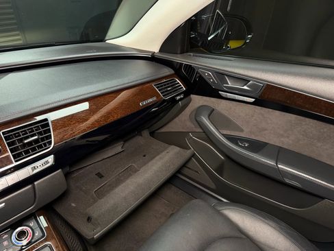 Used 2012 Audi A8 L 4.2 image 50