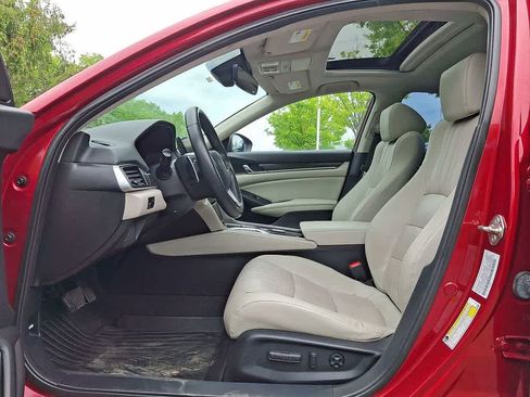 Used 2018 Honda Accord EX-L image 11