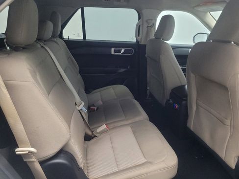 Used 2021 Ford Explorer 2WD image 19
