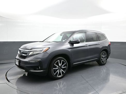 Certified 2022 Honda Pilot Touring image 10