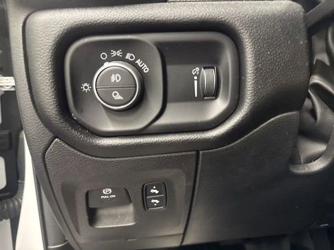 Used 2022 RAM 1500 Big Horn AWD/4WD image 14