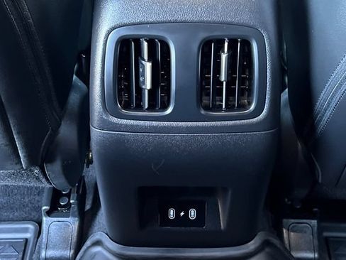 Certified 2025 Hyundai Santa Cruz SEL FWD image 16