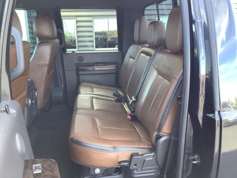 Used 2015 Ford F250 Platinum AWD/4WD image 12