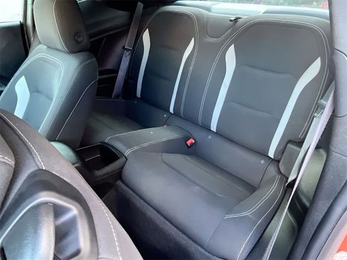 Used 2021 Chevrolet Camaro LT w/ 1LE Track Performance Package image 29