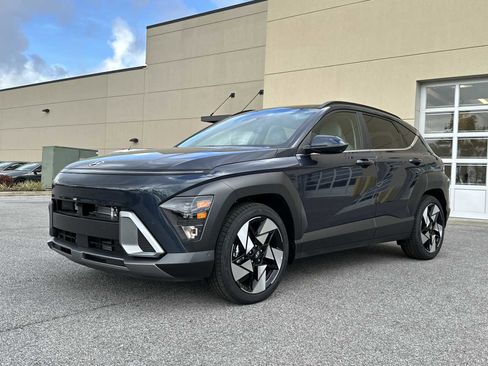 New 2026 Hyundai Kona Limited image 3