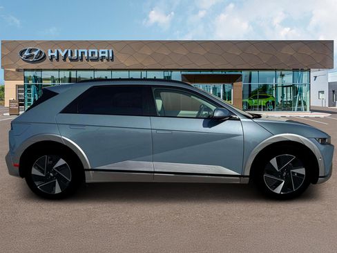 New 2026 Hyundai Ioniq 5 Limited RWD image 9
