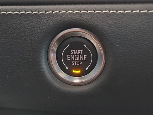 Used 2026 Cadillac Escalade V AWD/4WD image 19