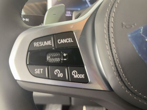 New 2026 BMW X5 xDrive40i w/ M Sport Package image 16