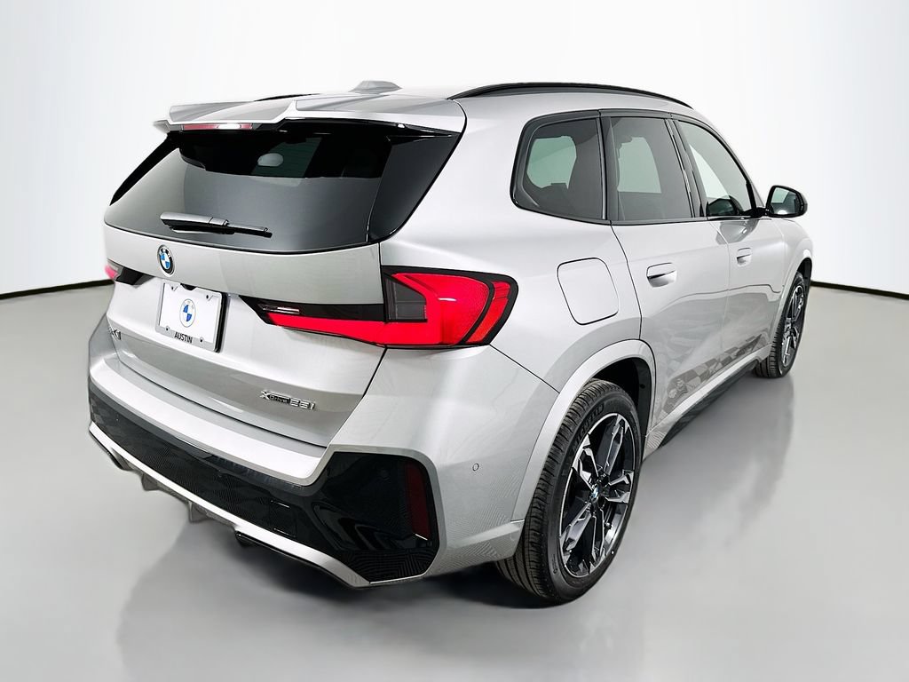 Used 2026 BMW X1 xDrive28i w/ M Sport Package AWD/4WD image 5