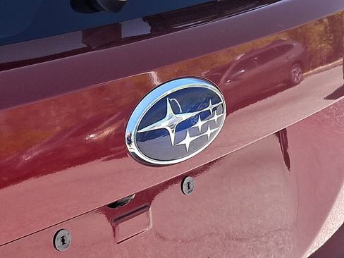 Certified 2024 Subaru Forester Premium AWD/4WD image 31