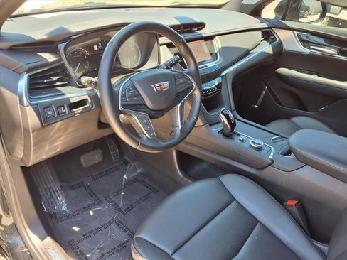 Certified 2024 Cadillac XT5 Premium Luxury FWD image 19
