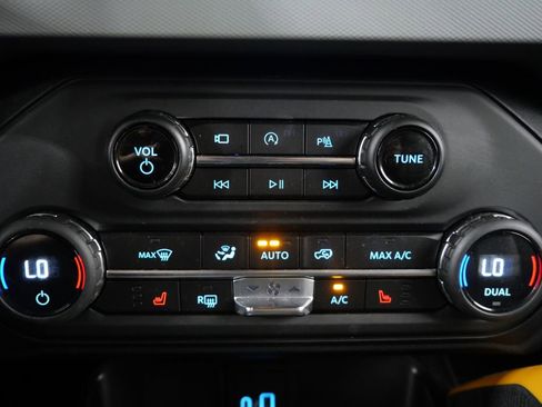 Used 2021 Ford Bronco Badlands AWD/4WD image 19