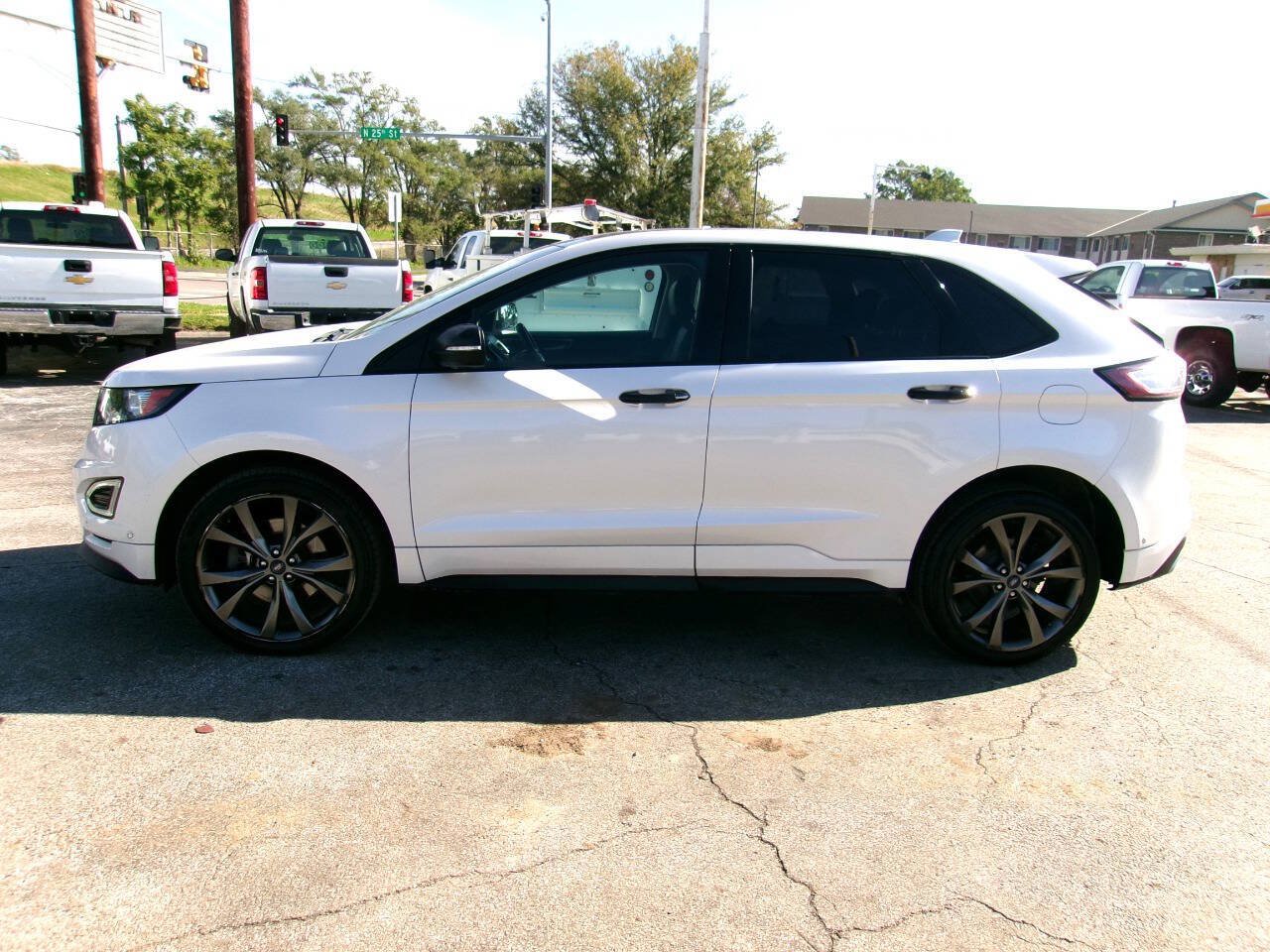 Used 2018 Ford Edge Sport w/ Equipment Group 401A AWD/4WD image 6