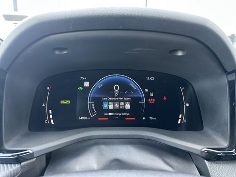 Used 2025 Toyota Camry SE FWD image 20