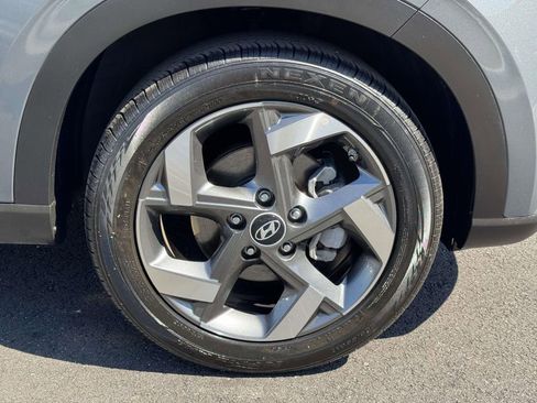 Used 2025 Hyundai Venue SEL FWD image 27