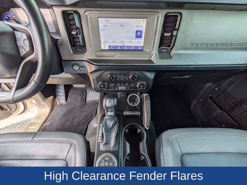 Used 2021 Ford Bronco Outer Banks w/ Sasquatch Package AWD/4WD image 17