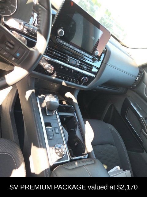 Certified 2024 Nissan Pathfinder SV w/ SV Premium Package AWD/4WD image 2