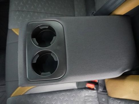 Certified 2025 Subaru Crosstrek 2.5i Sport w/ Crosstrek Mirror Package image 35