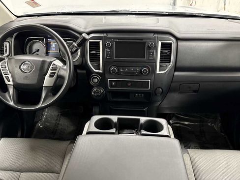 Used 2019 Nissan Titan S w/ S Utility Package image 25