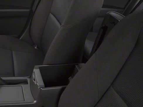 Used 2010 MAZDA MAZDA3 i Touring FWD image 12